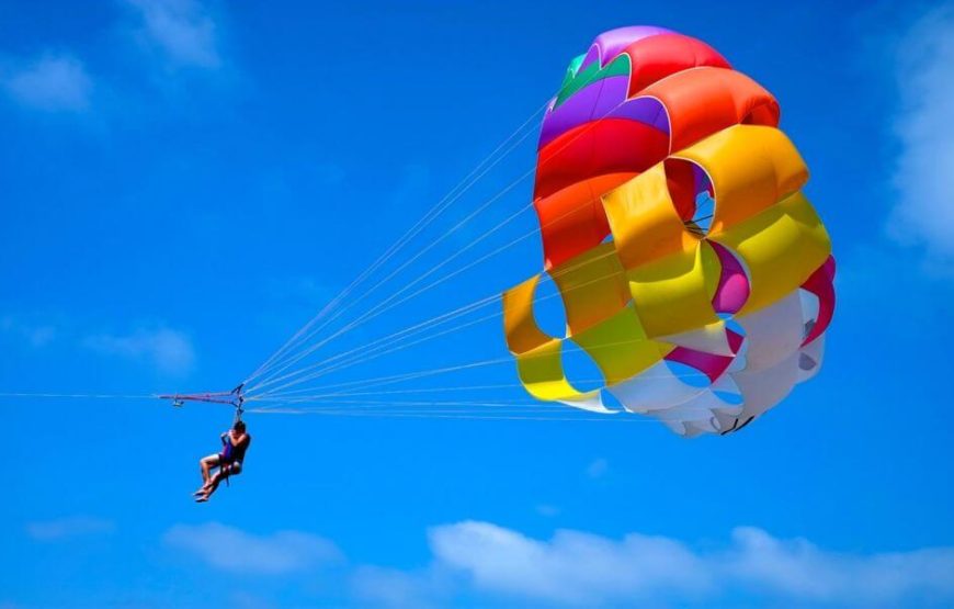 Hurghada parasailing