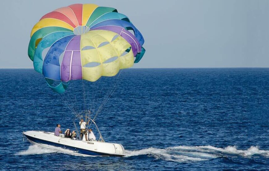 Hurghada parasailing