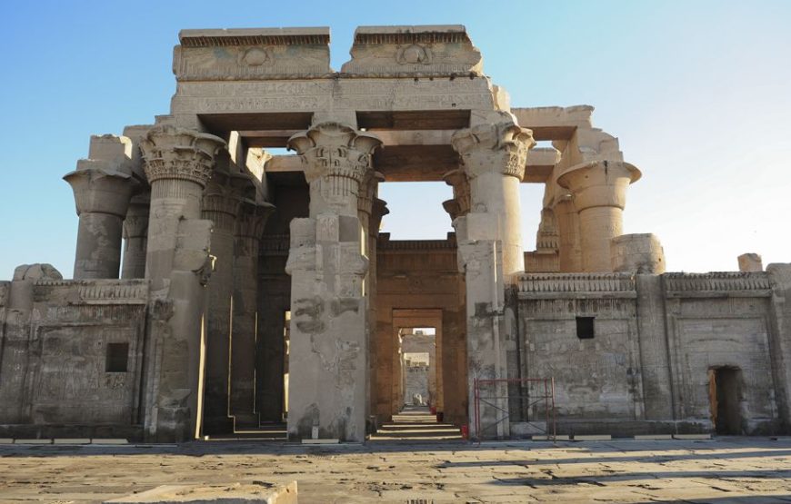 Temples of Edfu and Kom Ombo